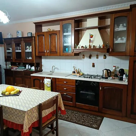 Etna Rose House شقة *